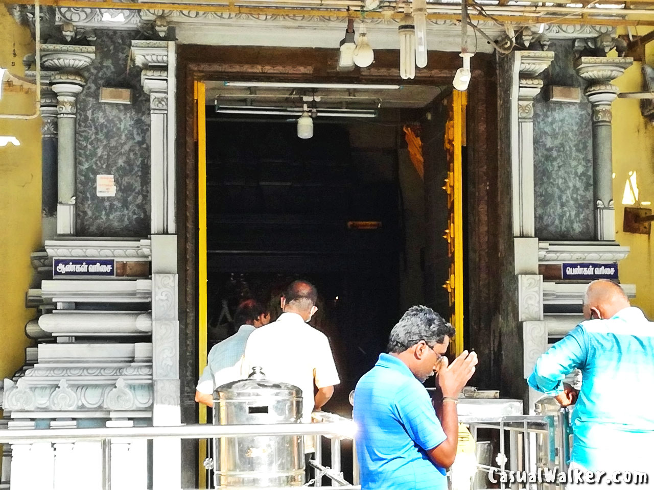 Sri Vazhividu Murugan Temple / Sri Valividu Murugan Kovil in