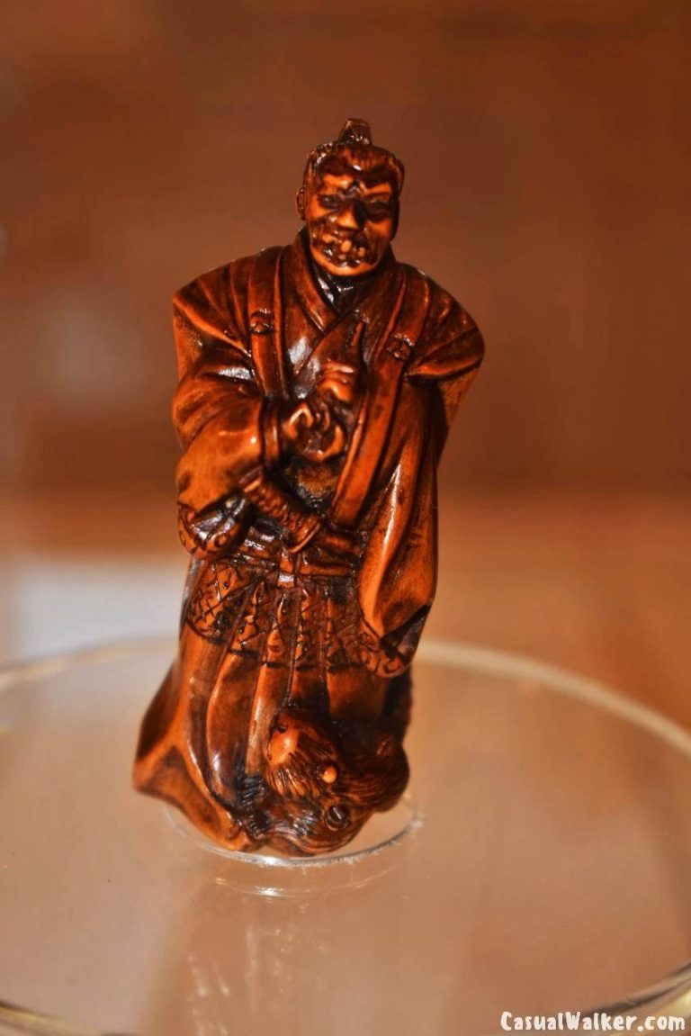 The Japan Foundation's Contemporary WoodCarved Netsuke An Japanese
