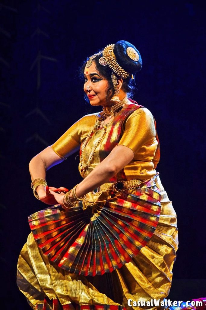 Mohiniyattam : An Enchanting Traditional Classical Dance Form of Kerala ...